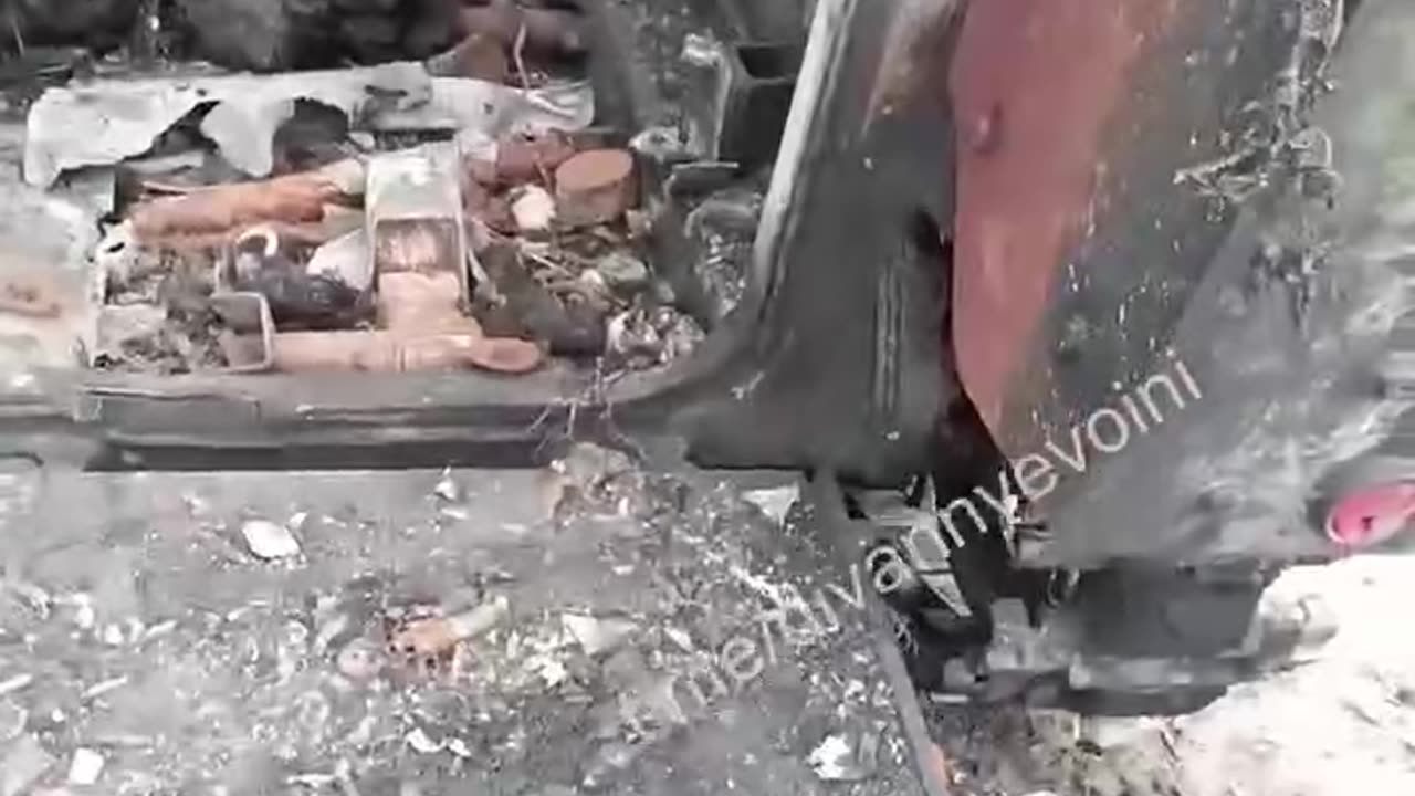 🔞 Brutal footage, Dutch YPR-765 APC burned with AFU crew
