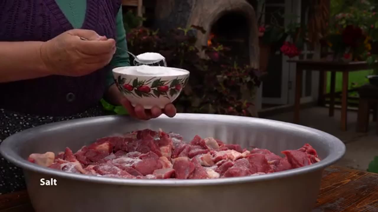 Traditional Tushonka: Bull Leg Recipe with 2 Year Shelf Life