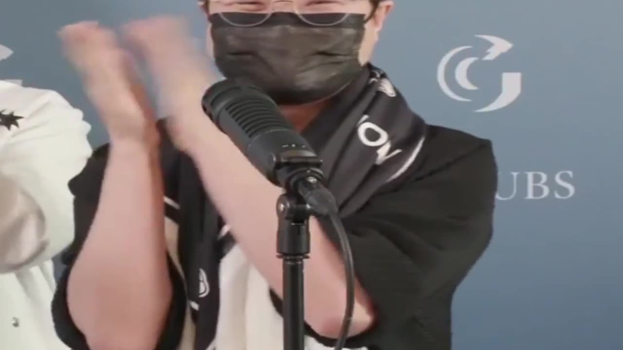 20220326文贵先生直播： #王雁平：人生词典里不存在 #害怕 ！战友们未来不是坐兰博基尼副驾，是开兰博基尼的人！