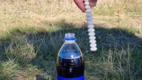 PEPSI VS COCA COLA VS COCA ZERO VS MENTOS. WOW! 💥 #shorts