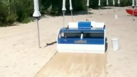 Smart beach vacuum