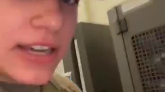 US Army Soldier Exposes chips from Vaccine 💉