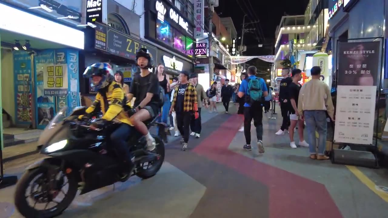 The world needs to know this | nightlife in korea | Seoul Night Street #34