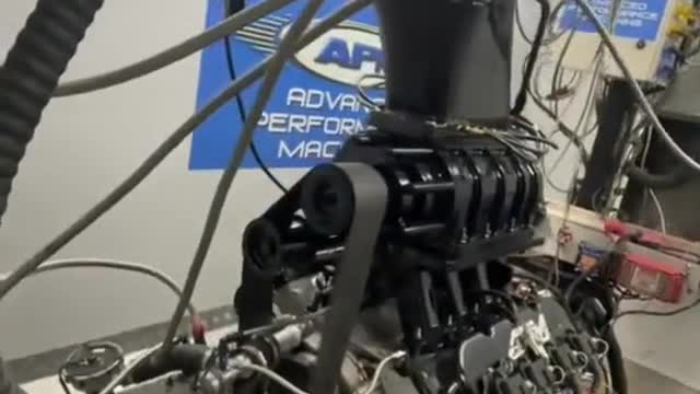 Large scale engine