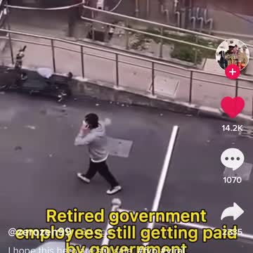 Chinese are struggling against the mandates too