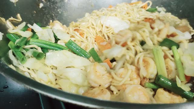 Mie goreng ala orang taiwan