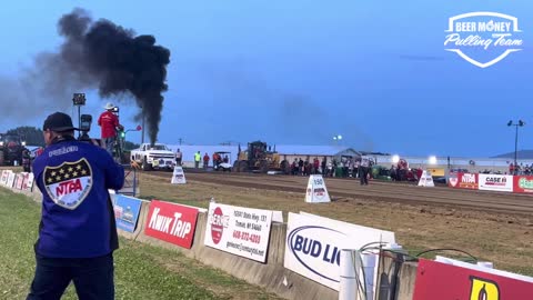 Tomah, WI truck and tractor pull