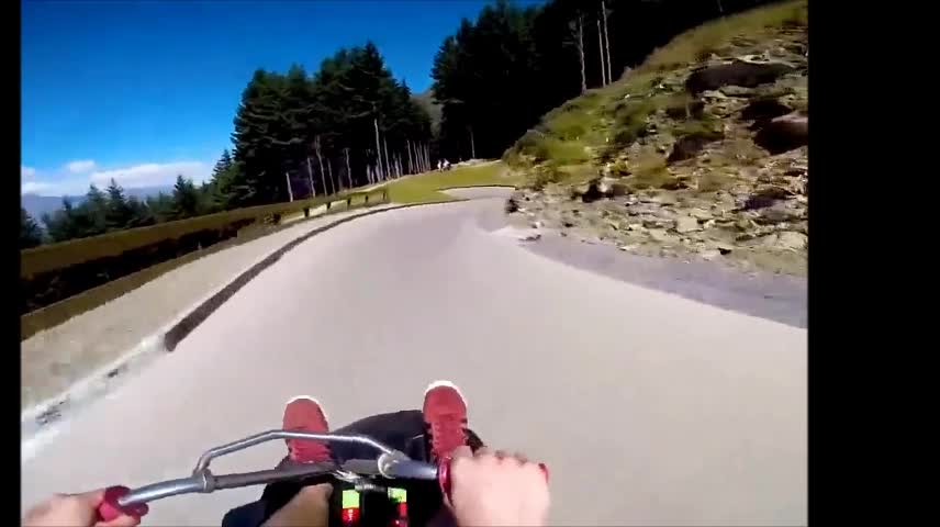 The speed is too passionate.