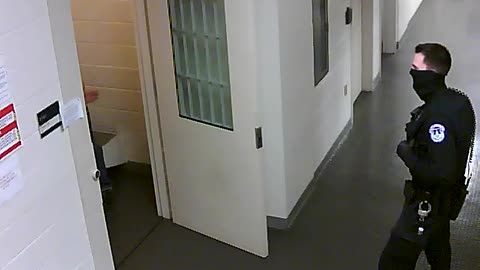 1665HQOB02PrisonerProcessingCell_2021-01-06_21h40min01s843ms.mp4