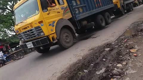 Running train in Bangladash