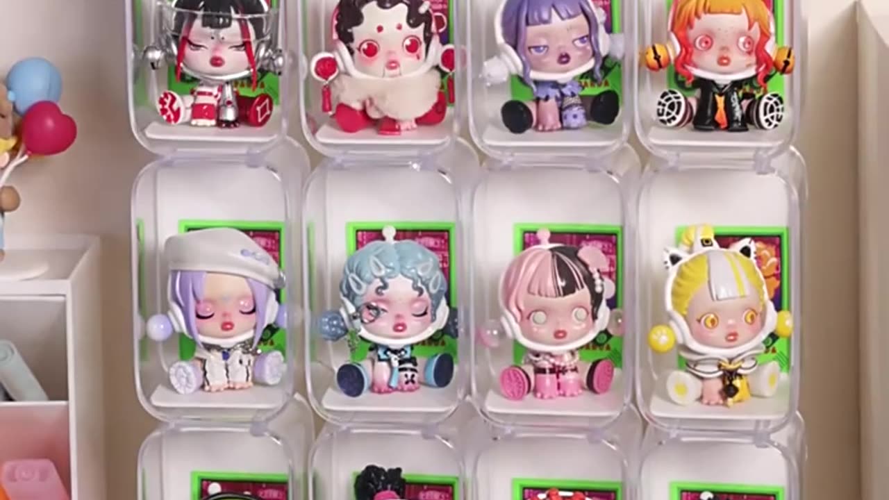 POP MART Acrylic Display Box for Blind Box Figures check description to buy