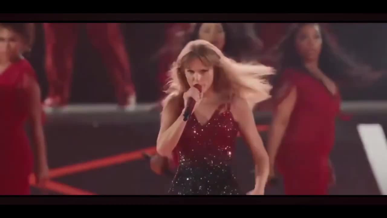 taylor swift eras tour live - i new you were trouble