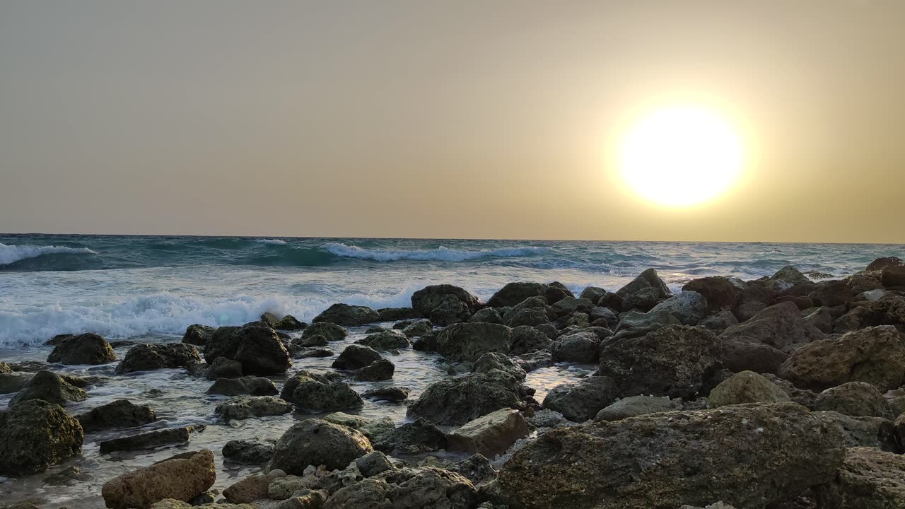 Golden Sunset on the sea heals our soul #persiangulf #sunset