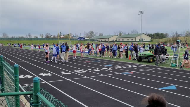 First Leg Handoff 4x800