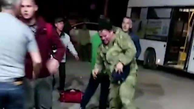 Russia Yuzhno-Kurilsk drunken mobilised soldiers are already fighting!!! BUT EACH OTHER mobilisation