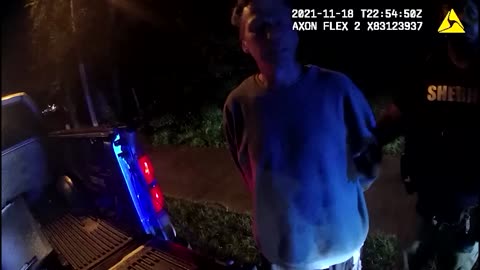 Fake Cop Makes Traffic Stop, Arrested by Real Cop