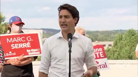 Justin Trudeau: 'Unvaccinated Are Putting Everyone at Risk—We Need Vaccine Passports for Safety'