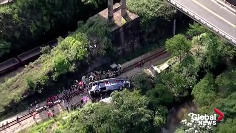 Shocking News Deadly 14 dead, 26 injured after bus plunges off overpass in Brazil