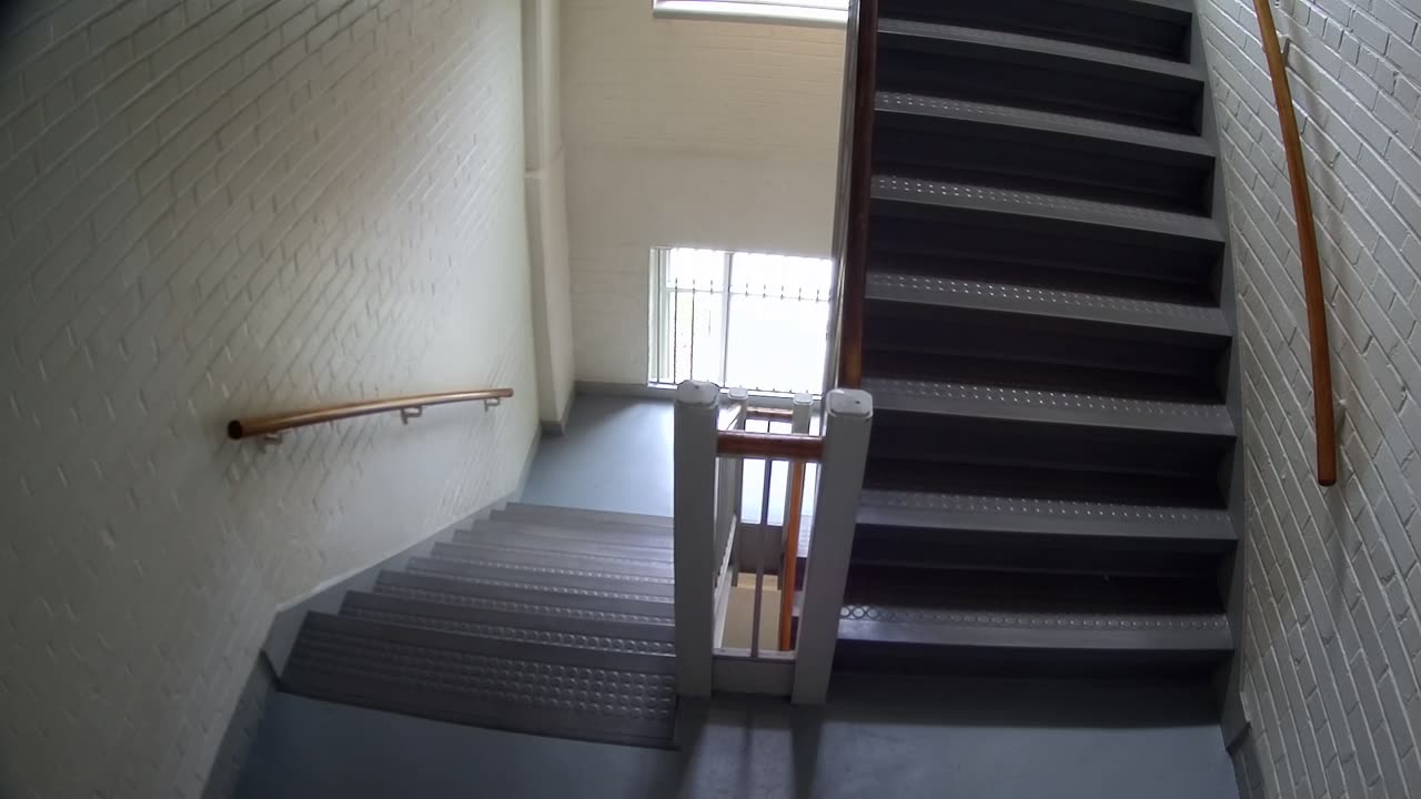 3883FHOB03Stair7_2021-01-06_13h42min05s140ms.mp4