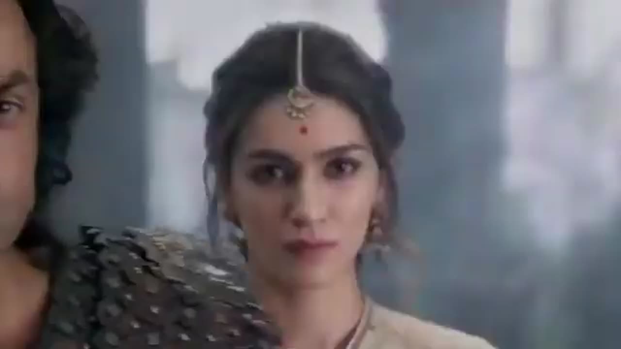 Bollywood movies romantic and funny scenes\ Akshay Kumar and kriti sanon romantic video/ Funny video