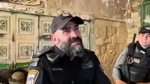 Israel solider recites Quran