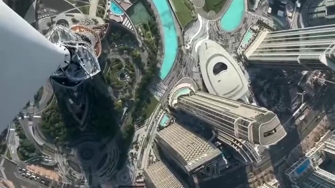 I climbed tallest building in the world