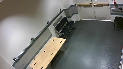 1657HQOB02PrisonerProcessingLobby_2021-01-06_02h00min00s313ms.mp4