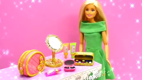 Doll Makeup Set 🧚‍♀️ How To Make Miniature Crafts