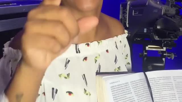 BÍblia Super Luxo - Letra Ultra Gigante