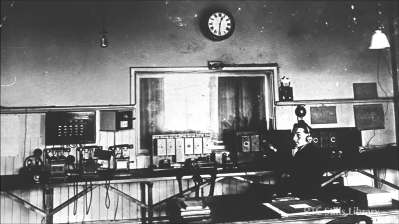 2RN Dublin Calling-John Bowman 2001