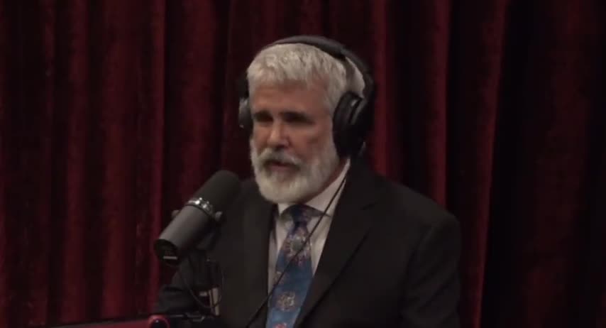 ד"ר רוברט מאלון מגיב לביג טק שמצנזרת אותו לאחר שטוויטר חסמו את החשבון שלו