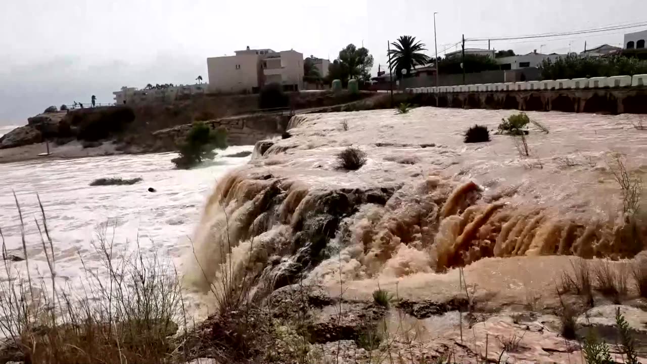 Torrential rain sweeps across Spain
