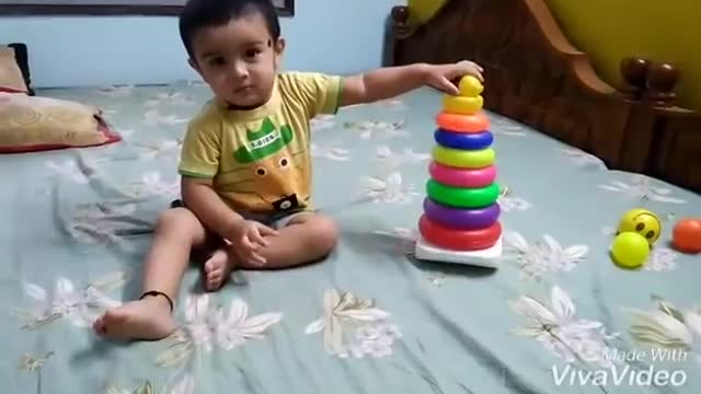 Baby perfection in stacking ring toys😍😘👌💝