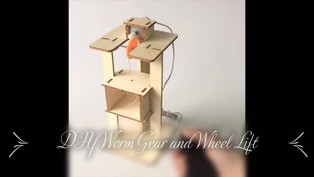 DIY Lift using worm gear and wheel