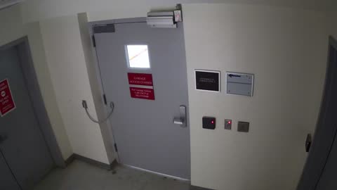 5180CHOBBANorthLobbyStair8_2021-01-06_19h40min03s540ms.mp4