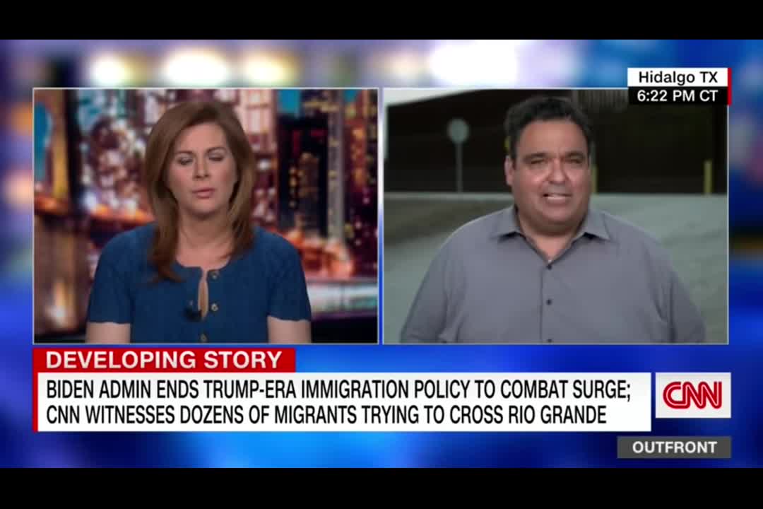 CNN witnesses dozens of migrants trying to cross Rio Grande