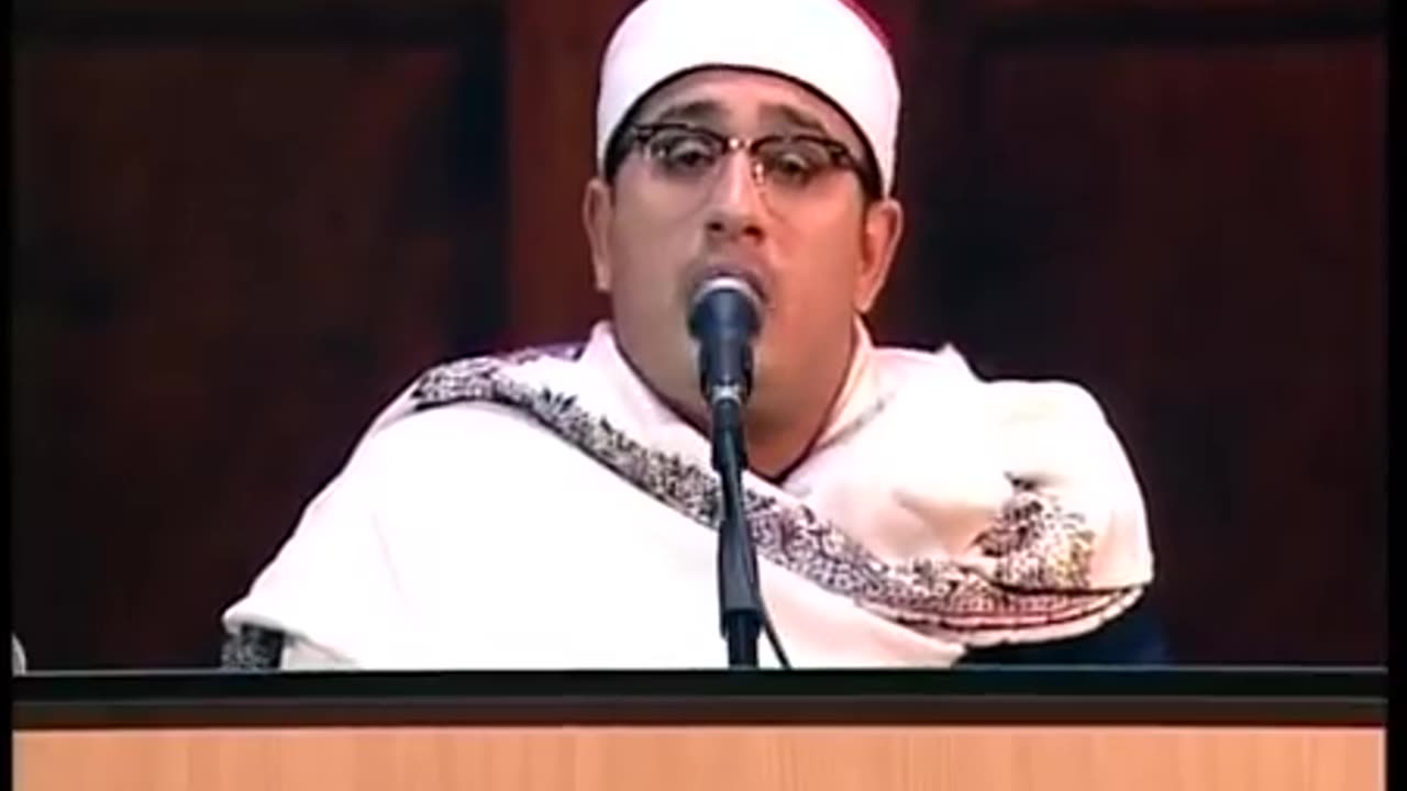 Qari Mahmood Shahat Beautiful Recitation in Iran