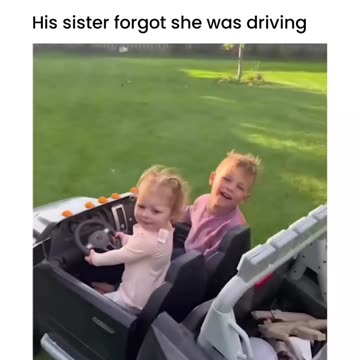 Sister driving 😂😂😂🤣🤣🤣 hahahaha