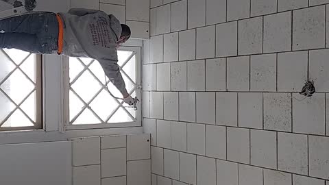 Timelapse spraying acoustical ceiling