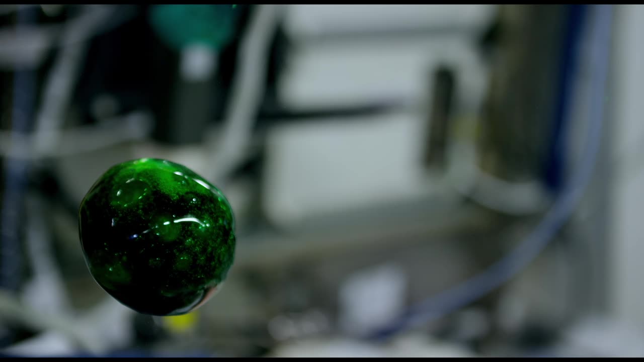 Colorful liquid in space 🚀 4K