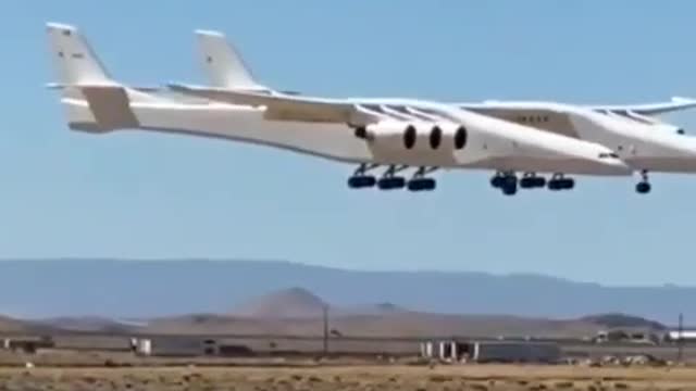 Largest Airplane Ever ✈️😳