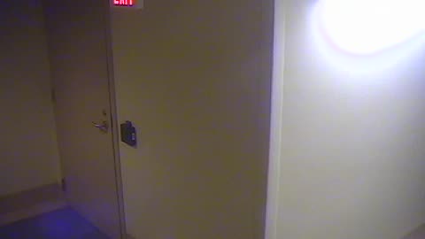 Camera0005USCSBAHallwaySB4-6_2021-01-06_Starting_at_01h40min00s017ms.mp4