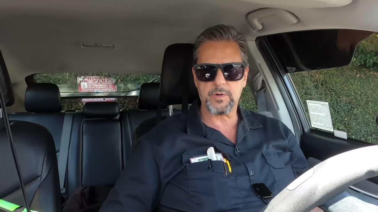 חלק ב / לְהִתְעוֹרֵר