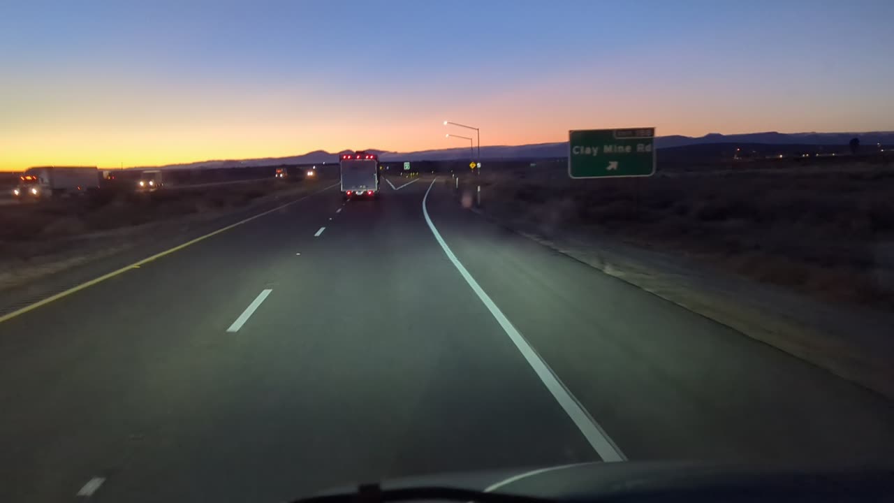 Two minutes of Trucking