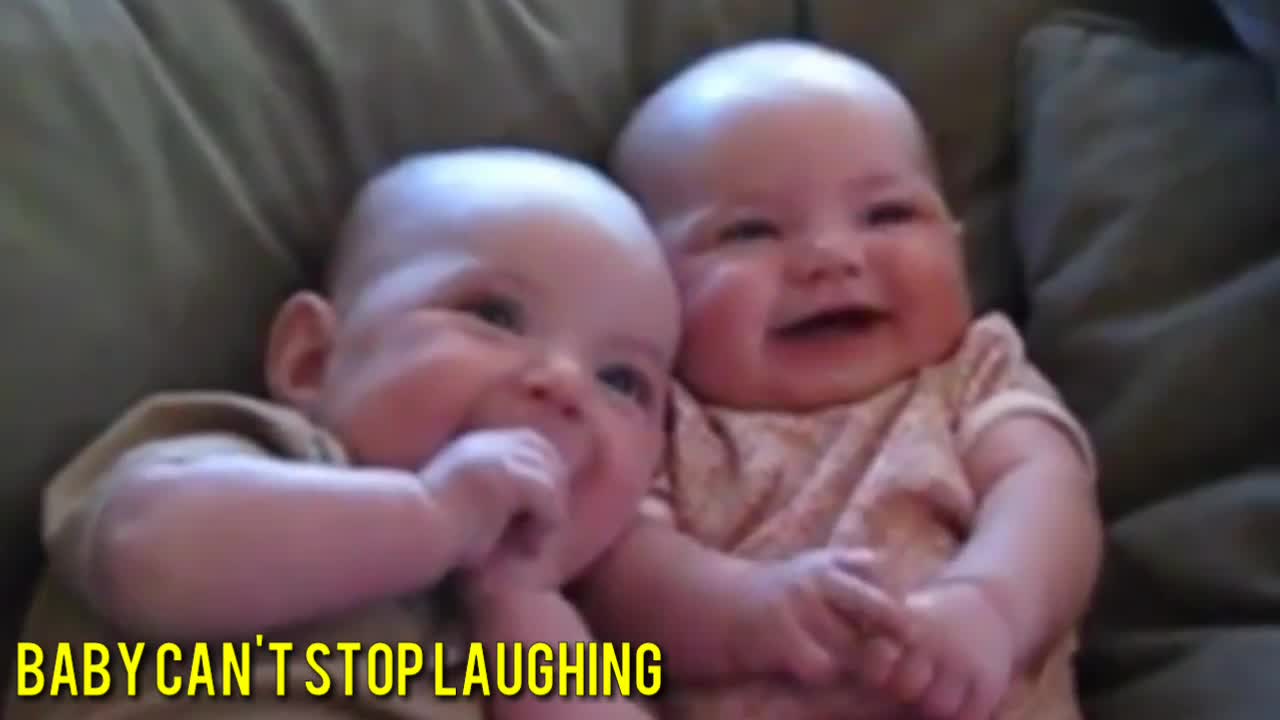 Funny Babies Laughing Hysterically,so cute baby can't Stop laugh