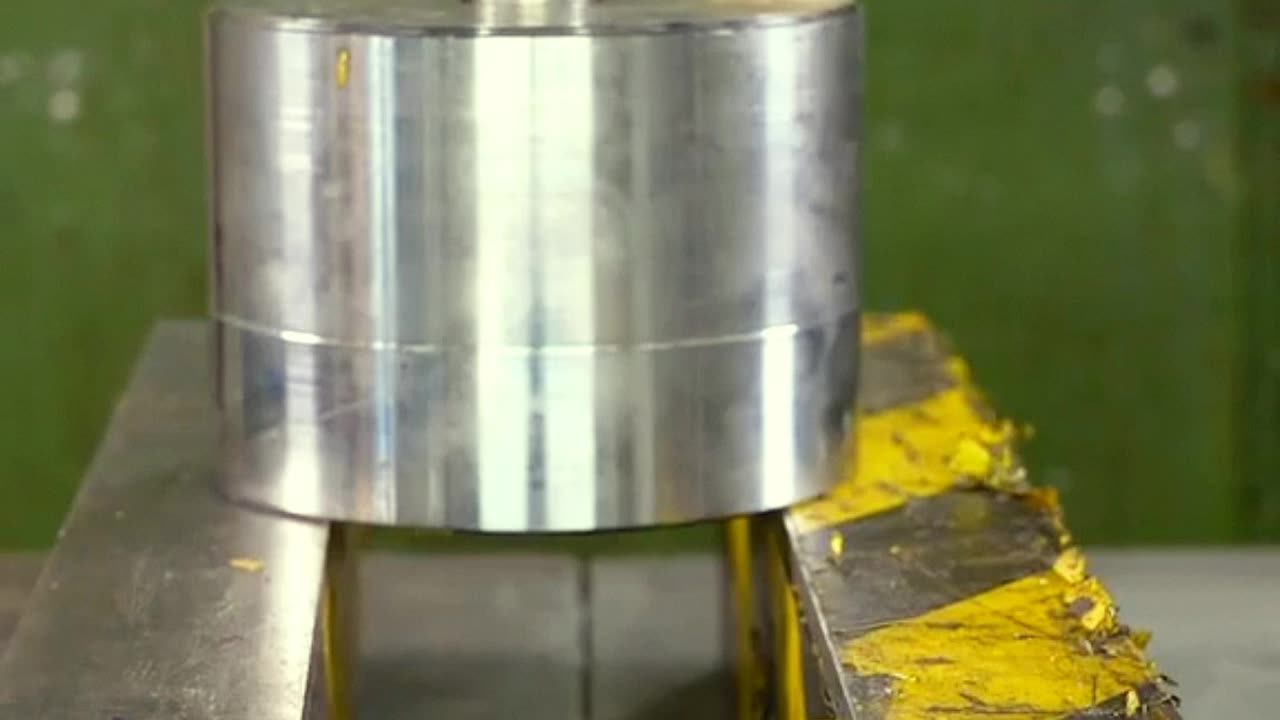 Hydraulic press experiment