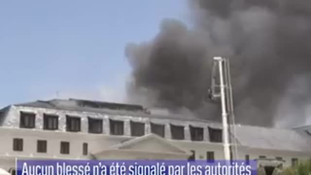 Urgent !! Assemblee Nationale en Sud Africaine detruite