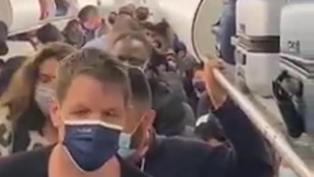 entire plane empties because they tried to force a 1 year old to wear a mask