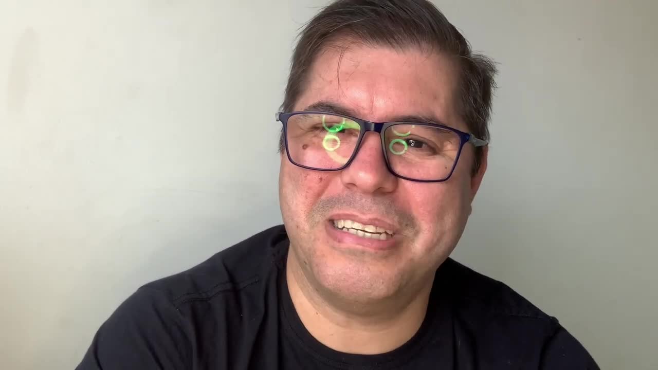 PROFETAS DESCONTROLADOS