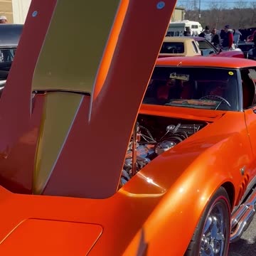 Monday Motor Madness # 104 - C3 Vette Stingray